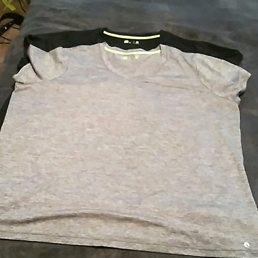 2 workout tops 3x